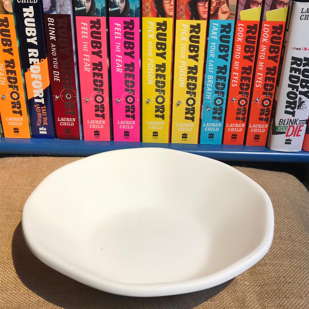 Large soup plate